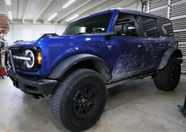 2.7_Bronco_in_shop__52512.1637267122 2.7_Bronco_in_shop__52512.1637267122