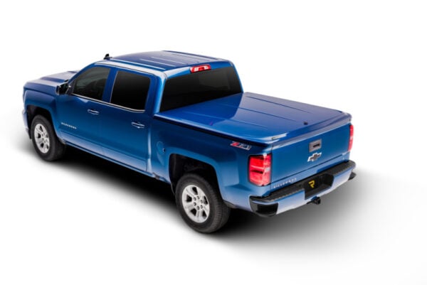 UnderCover 15-16 Ford F-150 5.5ft Lux Bed Cover - Blue Flame UnderCover 15-16 Ford F-150 5.5ft Lux Bed Cover - Blue Flame